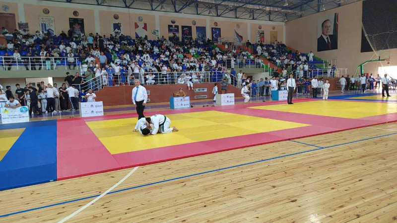 Sumqayıt Olimpiya İdman Kompleksinin “Zəfər kuboku”nun qalibləri mükafatlandırılıblar
