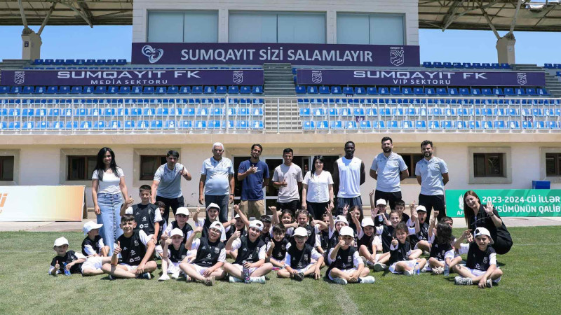 Sumqayıtda uşaqlar üçün futbol düşərgəsi keçirilir