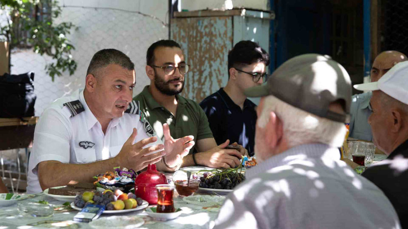 ADY fermerləri maarifləndirib
