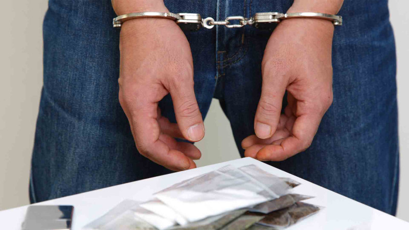 Sumqayıt polisi 4 narkotik alverçisini saxlayıb