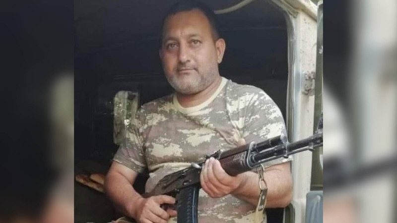 Döyüş meydanında yaralı hərbçilərə tibbi yardım göstərən şəhid Eldar Abdullayevin mövlududur