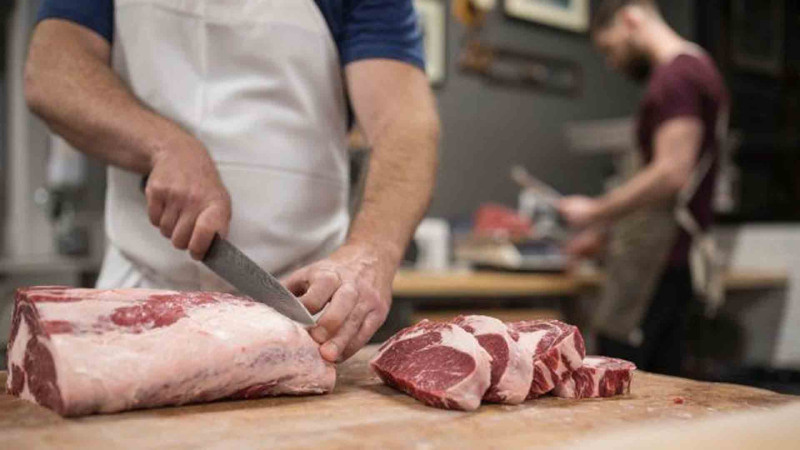 Tanışını bıçaqlayan şəxsin apellyasiya şikayətinə baxılıb