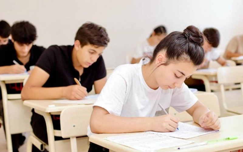 Abituriyentlərin nəzərinə: ixtisas seçiminin son günüdür