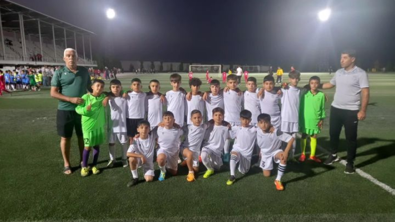 “Sumqayıt”ın azyaşlı futbolçuları çempion olublar