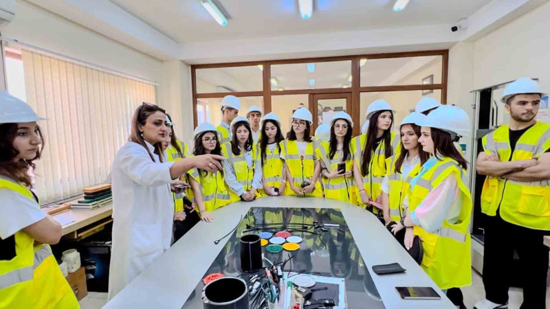 SDU-nun tələbələri “STP Polymer”lə tanış olublar