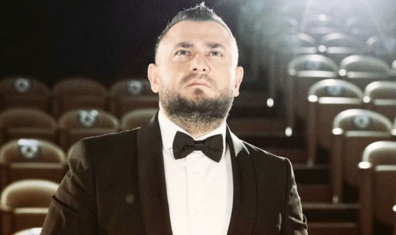 Məşhur aparıcıdan məktəblə bağlı ETİRAZ
