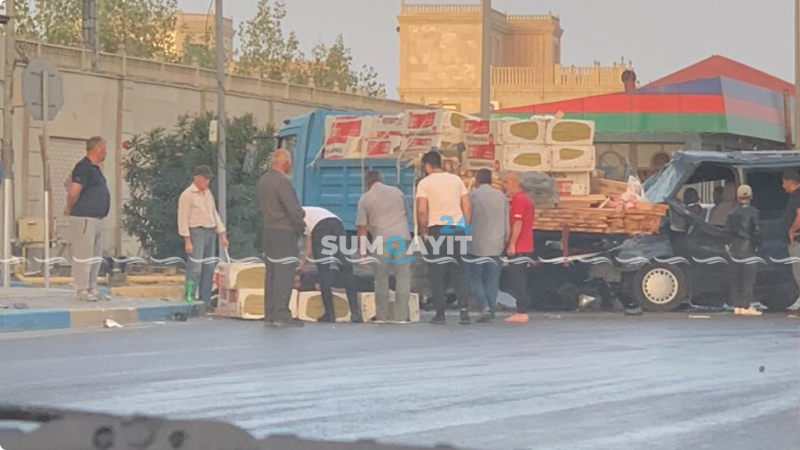 Novxanıda ağır yol qəzası