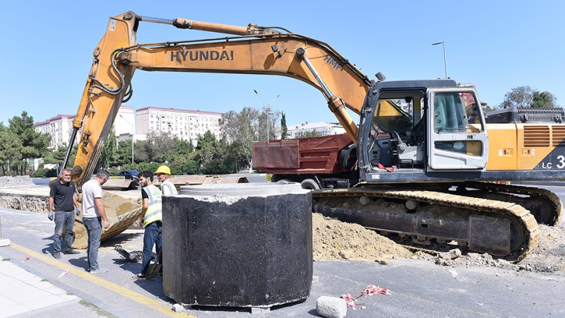 Sumqayıtda su və kanalizasiya xətləri yenilənir