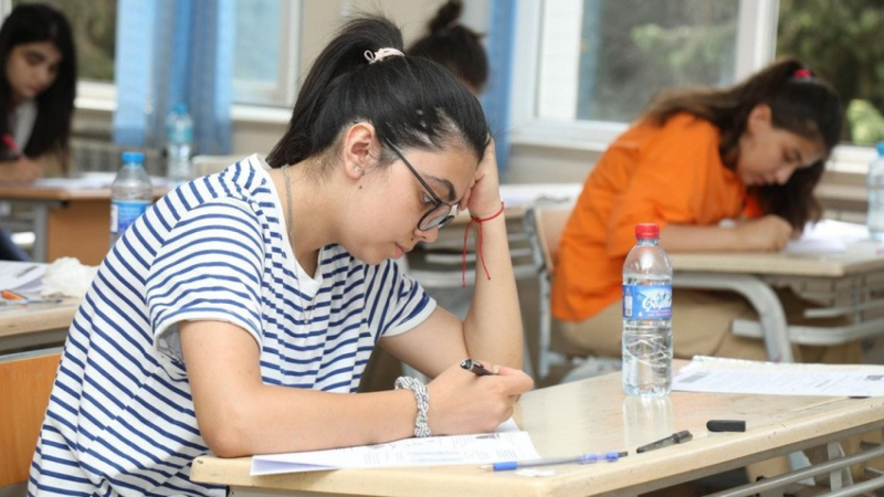 Kolleclərin boş qalan plan yerlərinə qəbulun nəticələri açıqlandı