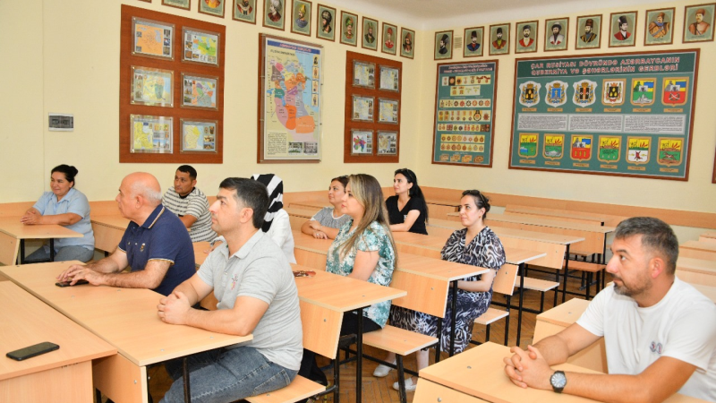 19 il sonra yenidən bir arada: SDU-da məzunlarla görüş