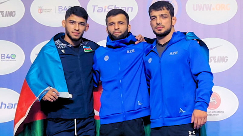 3 güləşçimiz dünya çempionu oldu