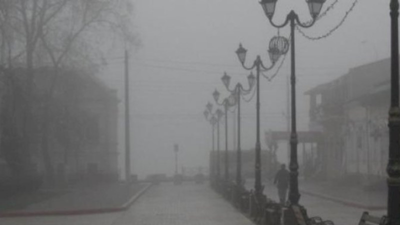 Sumqayıtı duman bürüyüb