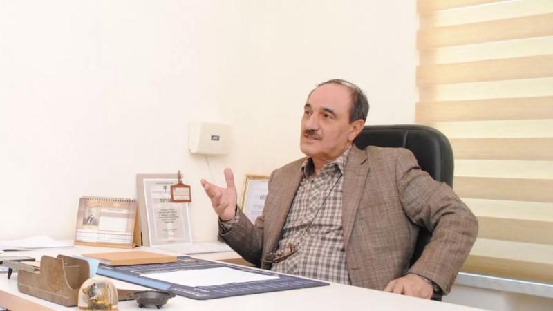 Sumqayıt teatrının baş rejissoru medala layiq görülüb