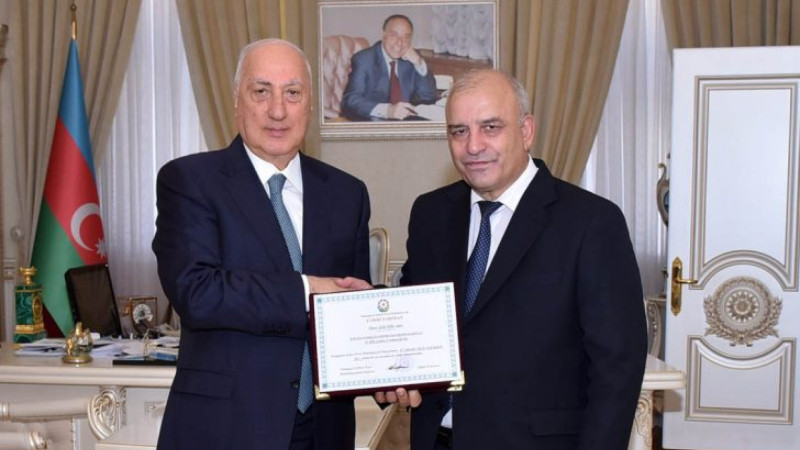 Məşhur alim Sumqayıtda təltifə layiq görülüb