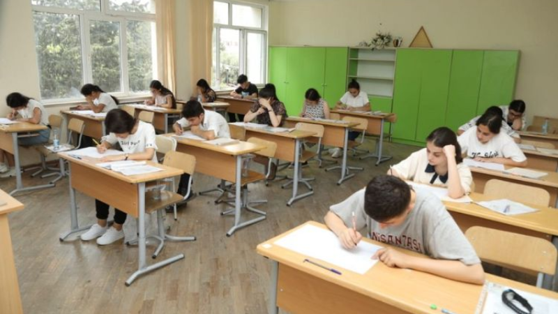 9-cu sinif şagirdlərinin nəzərinə