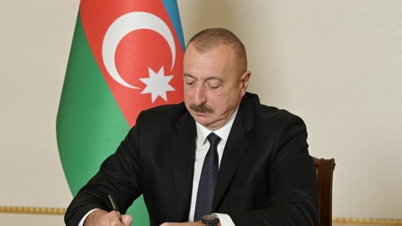 Prezident təqaüdü veriləcək tələbələrin SİYAHISI