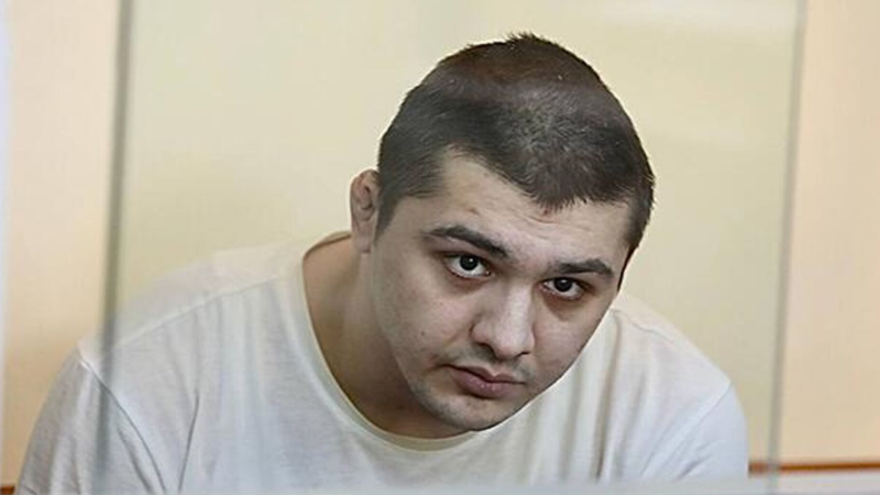 Ailə üzvlərini öldürən Əhmədə HÖKM OXUNDU