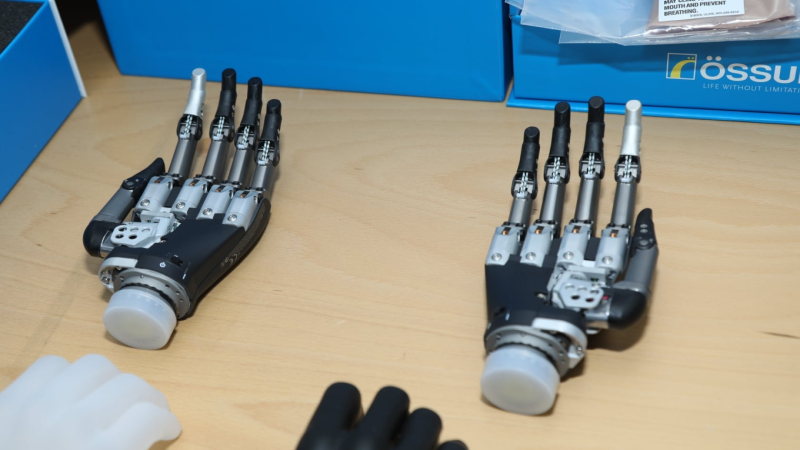 489 hərbçi yüksək texnologiyalı son nəsil protezlə təmin edilib