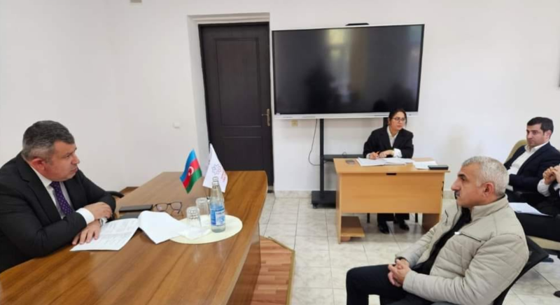 STM-in direktoru vətəndaşların müraciətlərini dinlədi