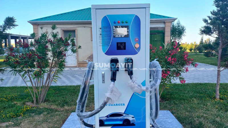 Şarj yerlərinin olmaması sürücüləri çətinə salır - VİDEO