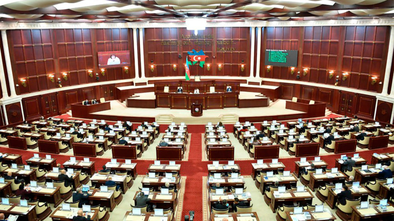 Bu deputatlara ev verildi