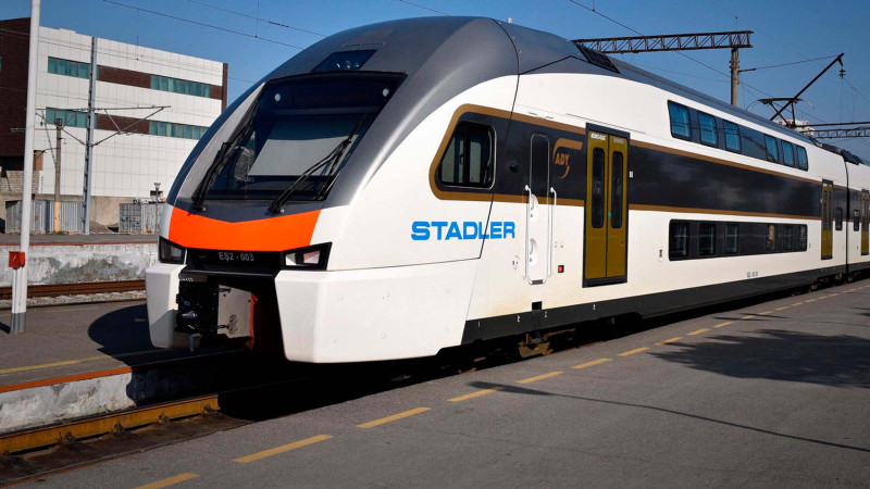 Dəmiryolu xətti keçən, stansiyası olmayan Ceyranbatan