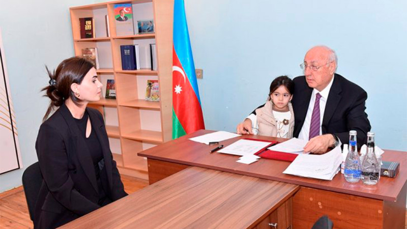 5-ci mikrorayonda səyyar qəbul keçirildi