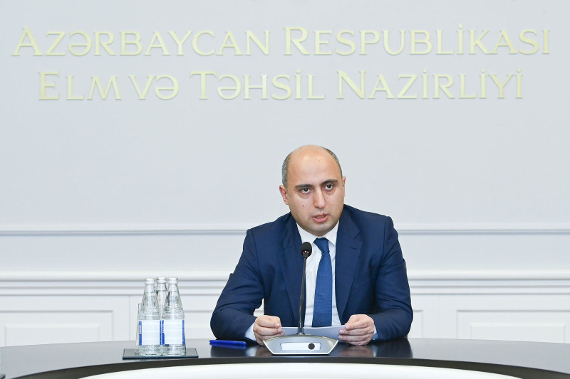 Azərbaycanda 1500 məktəb bağlanacaq? - Nazirdən AÇIQLAMA