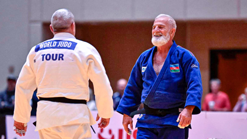 Fərhad Rəcəbli 12 qat dünya çempionu oldu