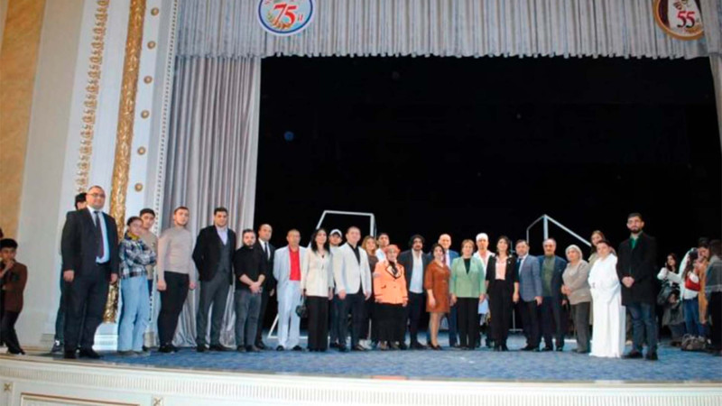 Sumqayıt teatrında maarifləndirici tamaşa nümayişi