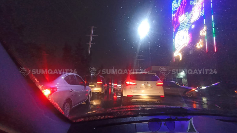 Sumqayıtda görülməmiş tıxac - VİDEO