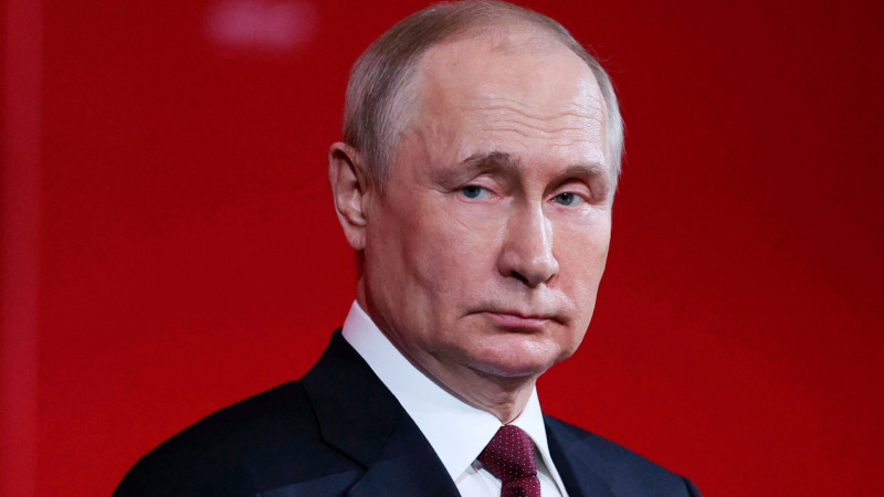 Vladimir Putin İlham Əliyevdən üzr istədi