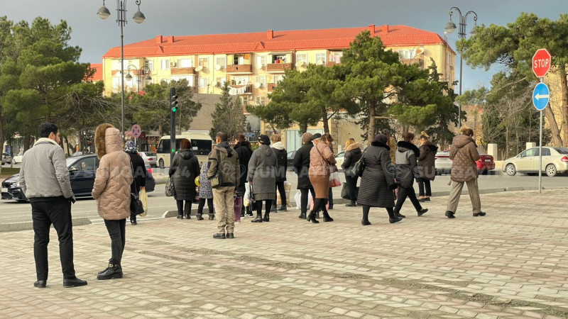 Sumqayıtlıların şikayəti: “Avtobuslardan ümidimizi kəsmişik” - VİDEO