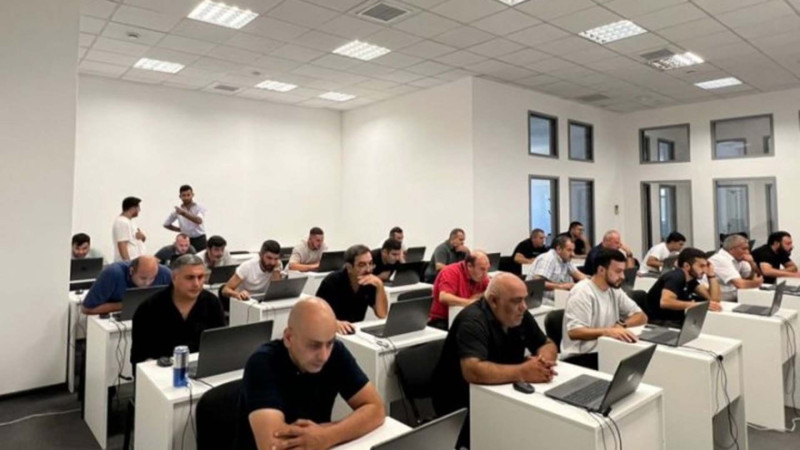 DİM: Taksi sürücüləri üçün növbəti imtahan