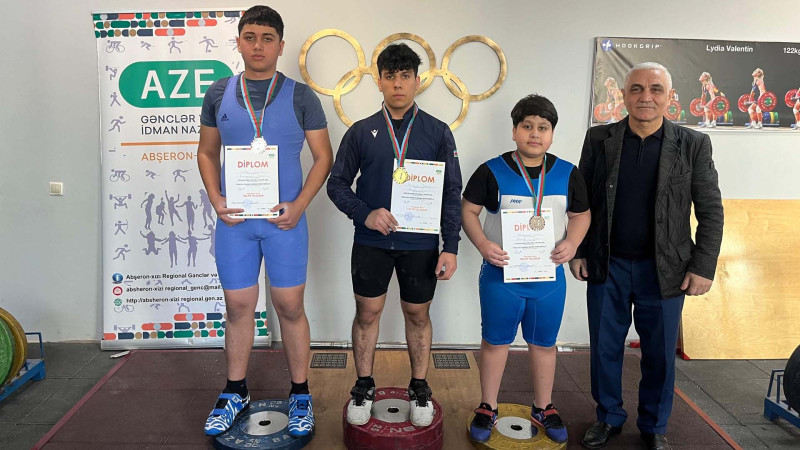 Ağırlıqqaldırma birinciliyinin qalibləri təltif edildi