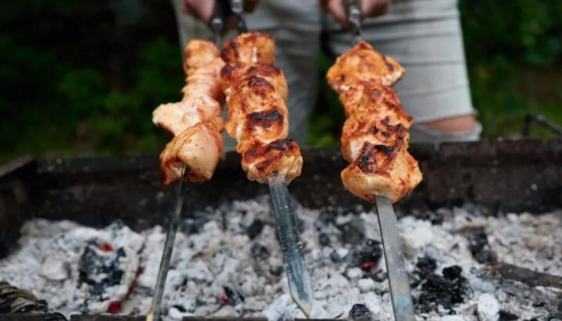 Manqal qalayarkən yanan qadın vəfat etdi