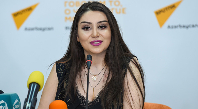 Damla “Youtube”da nə qədər qazanır?