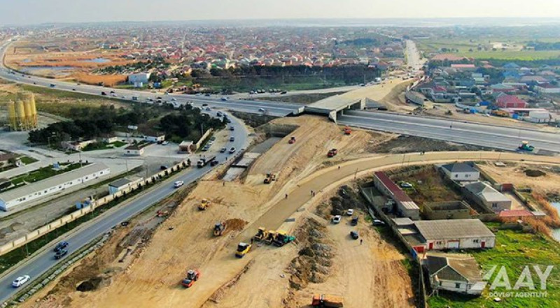 Novxanıdan keçən yeni yolun tikintisindən GÖRÜNTÜLƏR - VİDEO