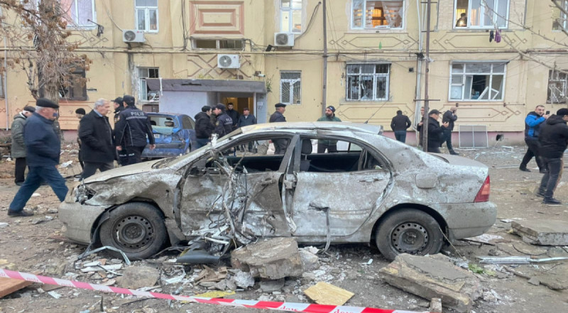 Sumqayıtda partlayış baş verən bina təmir edilmir