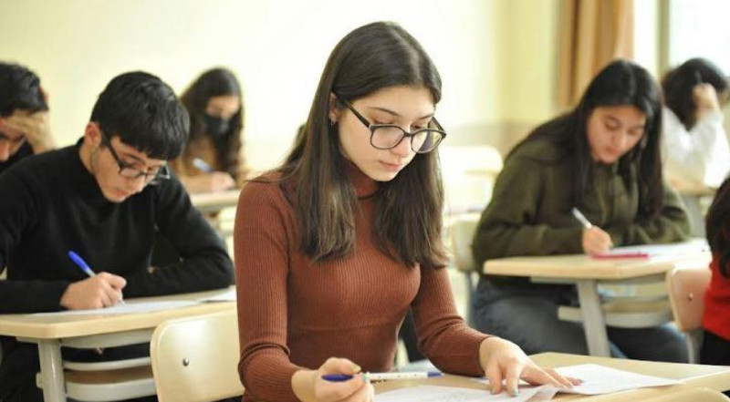Universitetlərə qəbul imtahanlarının qiyməti dəyişib?