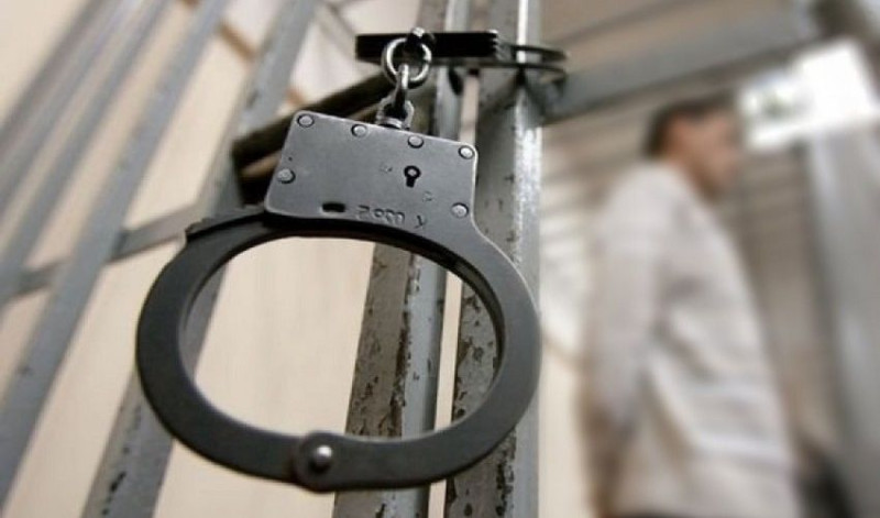 Bacısına mesaj yazan şəxsi bıçaqladı - MƏHKƏMƏDƏN QƏRAR