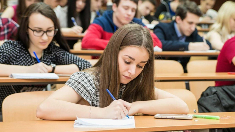 Bu gündən universitetlərdə yaz semestri başlayır