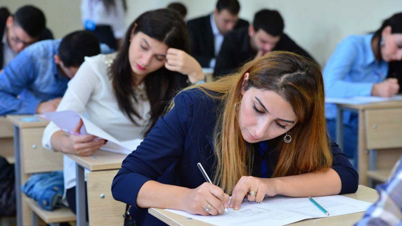 Dövlət qulluğuna qəbulla bağlı imtahan keçiriləcək
