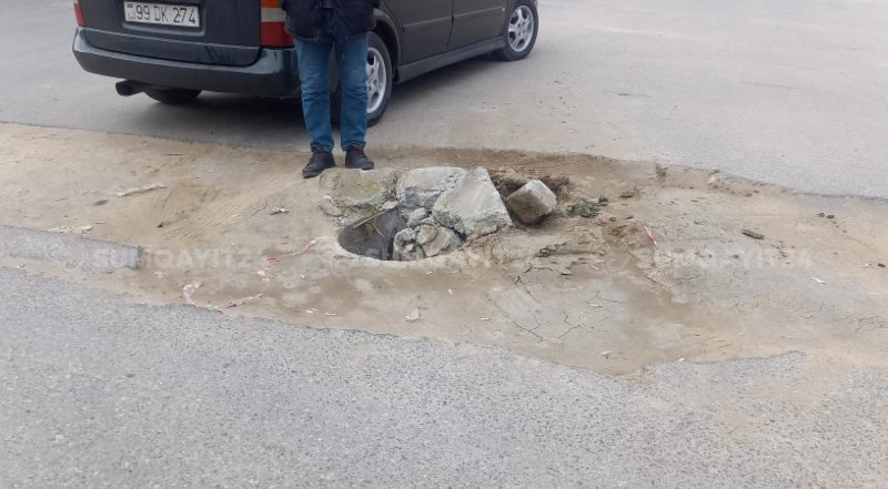 Sürücüləri ziyana salan Sumqayıt yolları - FOTO