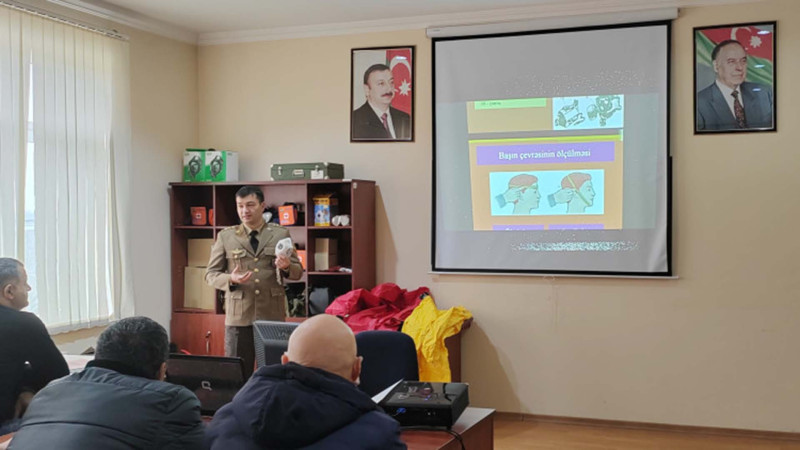 FHN mülki müdafiə kursları keçirib