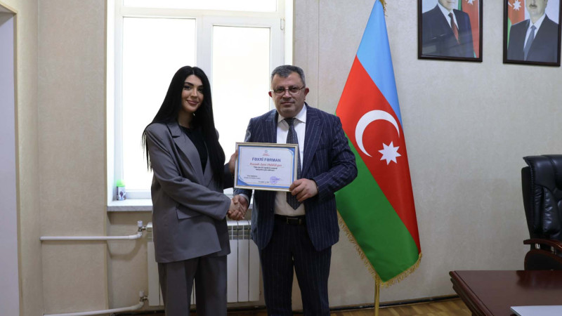 Sumqayıt xəstəxanasının həkimi təltif edilib