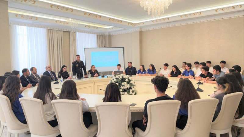 Gənclər məişət və gender əsaslı zorakılıq mövzusunda maarifləndirilib