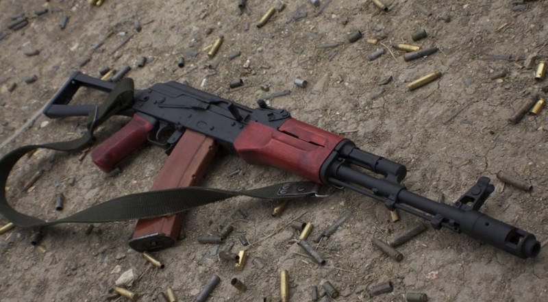 42-ci məhəllədə “Kalaşnikov” tapılıb