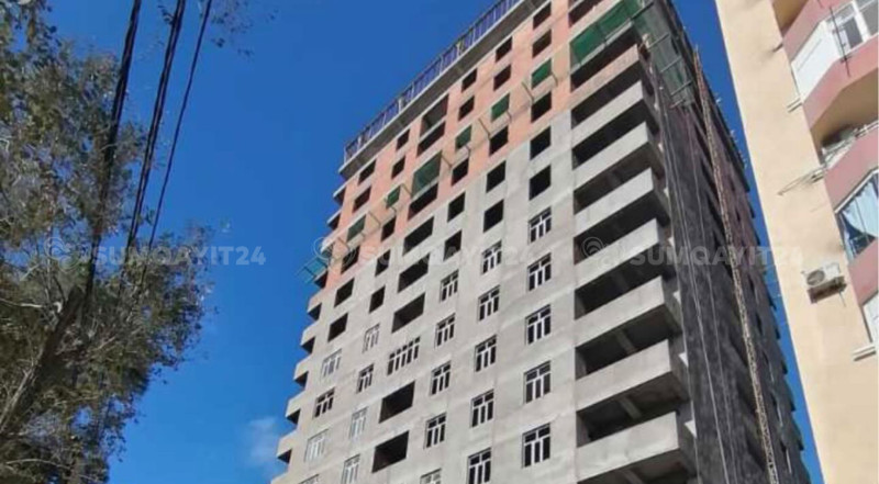 Sumqayıtda bina dörd ildir ki, təhvil verilmir 