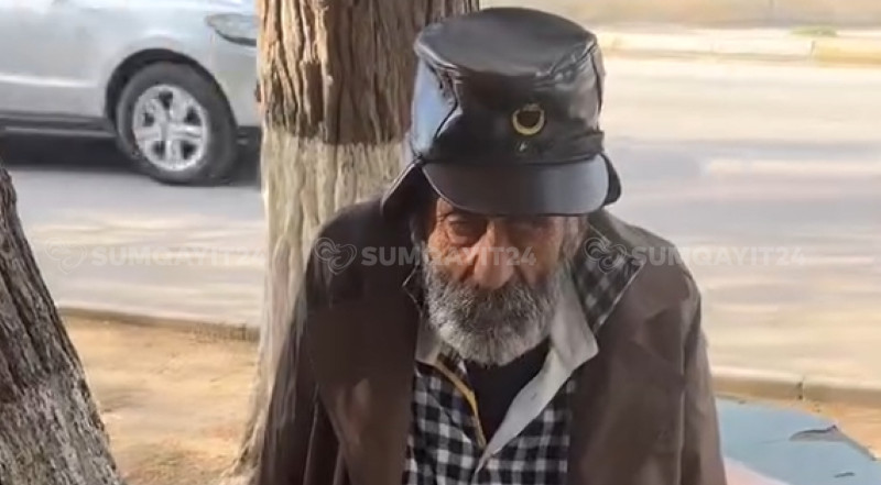 Sumqayıtda kimsəsiz kişi XƏSTƏXANADAN QOVULUB - İDDİA - VİDEO